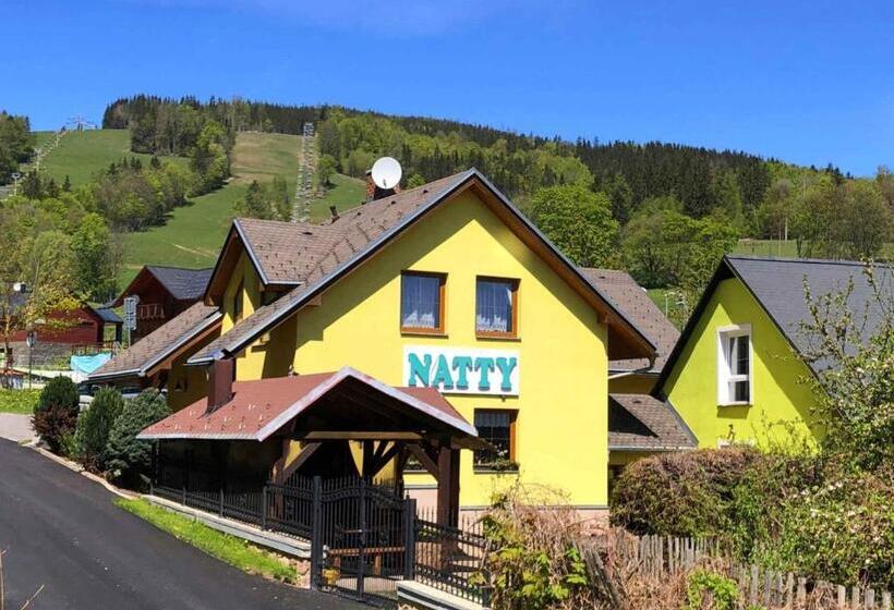 بنسيون Penzion Natty   S Wellness Přímo U Sjezdovky