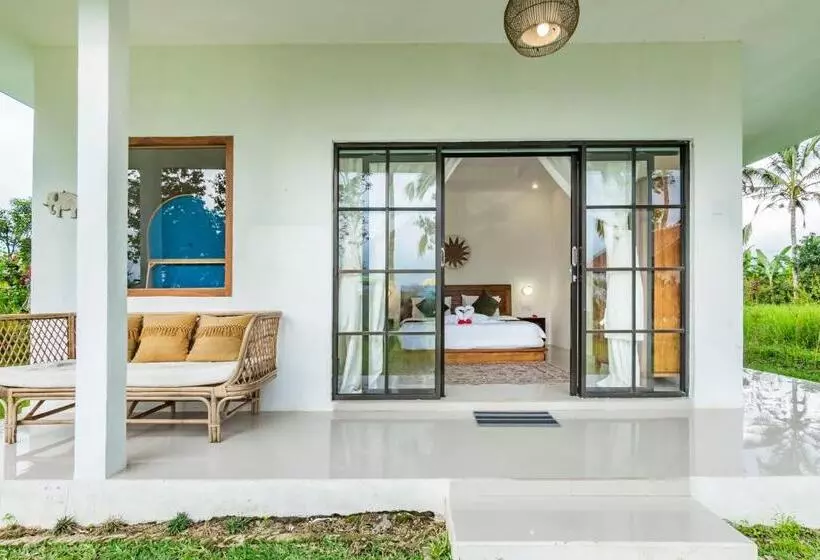 Majatalo Ritual Ubud