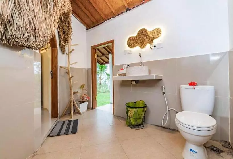 Majatalo Ritual Ubud