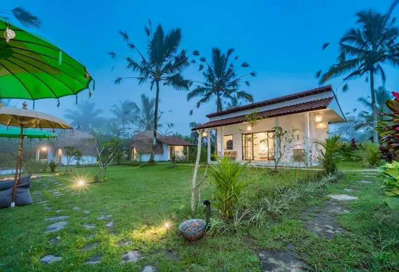 Majatalo Ritual Ubud