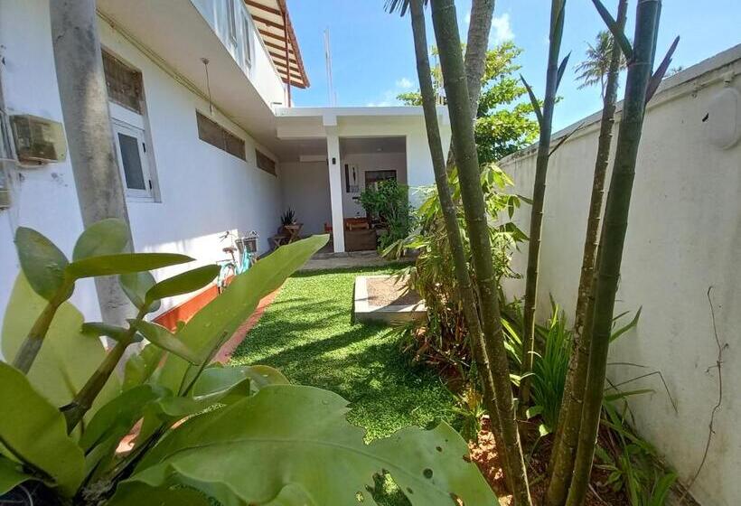 ペンション The Mango House Ahangama