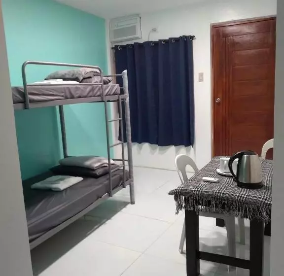 ユースホステル The Riverfront Residences In San Carlos City, Pangasinan