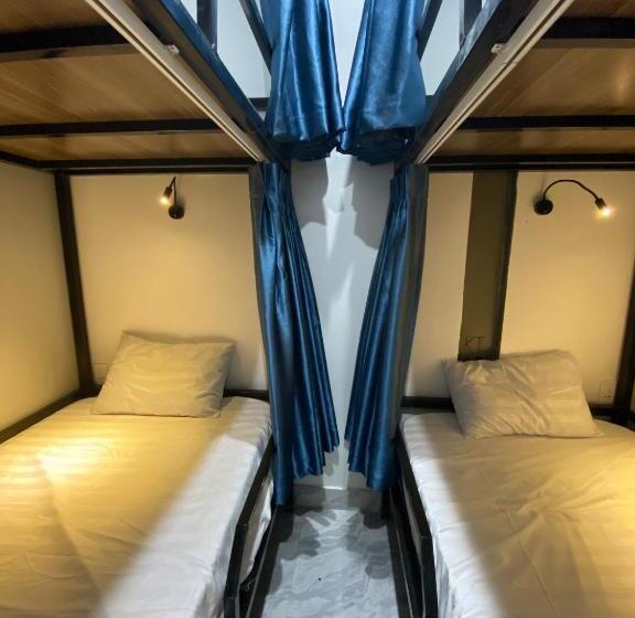 تختخواب و صبحانه Strawberry House , Tour & Motorbikes Rentel