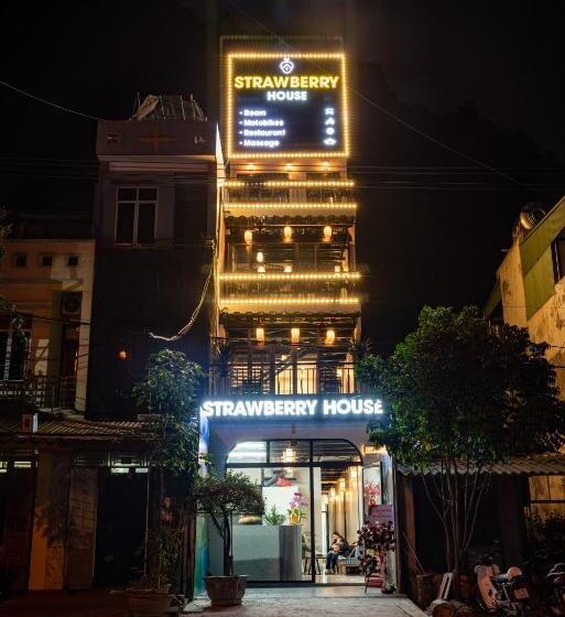 تختخواب و صبحانه Strawberry House , Tour & Motorbikes Rentel