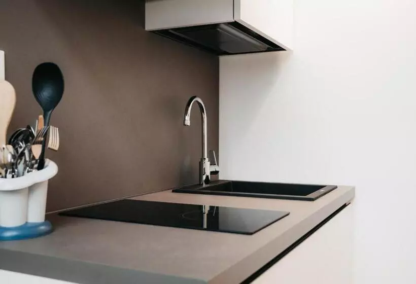 ベッドアンドブレックファースト Winning Apartments