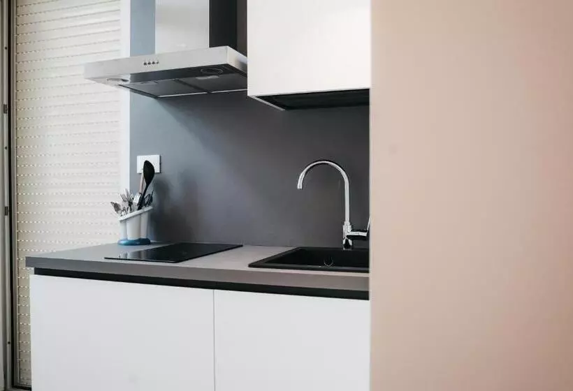 ベッドアンドブレックファースト Winning Apartments