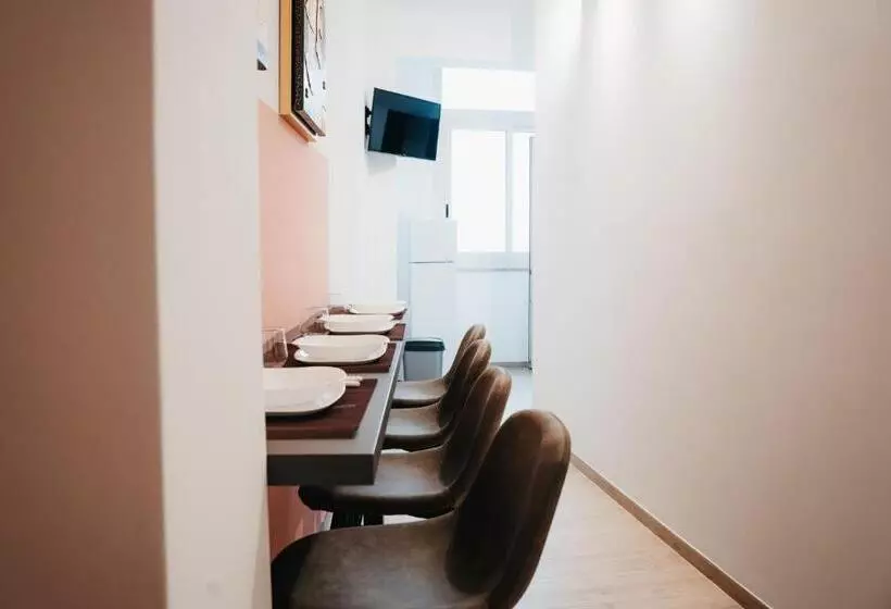 ベッドアンドブレックファースト Winning Apartments