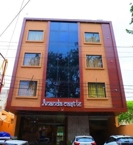 Отель Ananda Castle