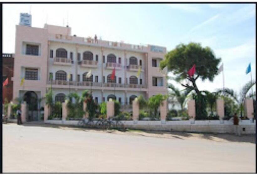 בית מלון כפרי Fort View Madhya Pradesh