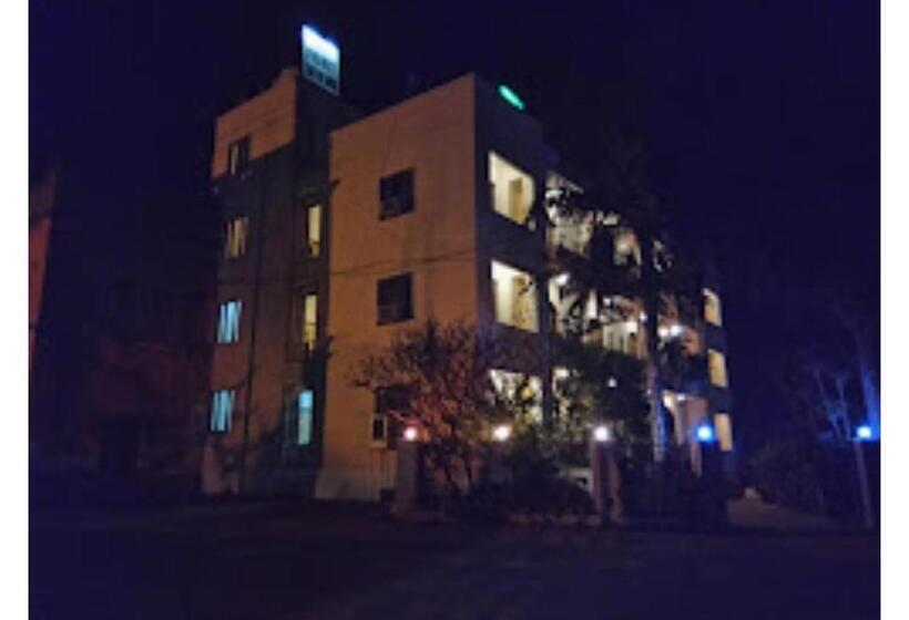 בית מלון כפרי Fort View Madhya Pradesh