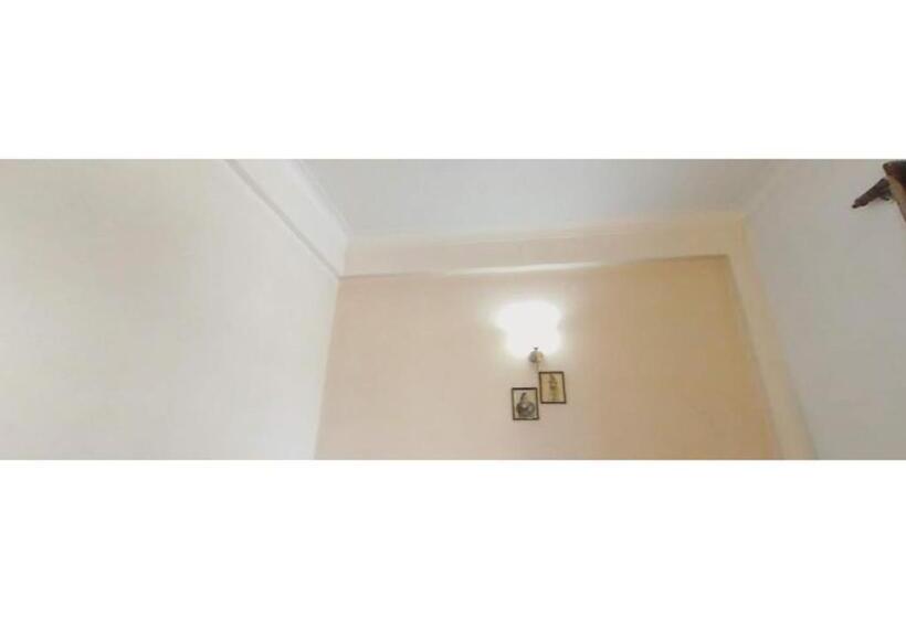 בית מלון כפרי Fort View Madhya Pradesh