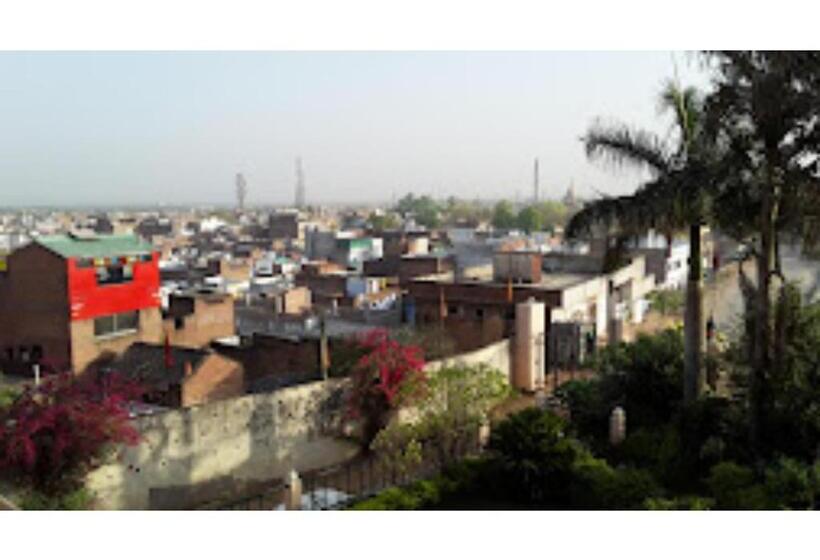 בית מלון כפרי Fort View Madhya Pradesh