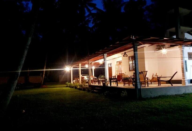 فندق Jayandra Holiday Bungalow