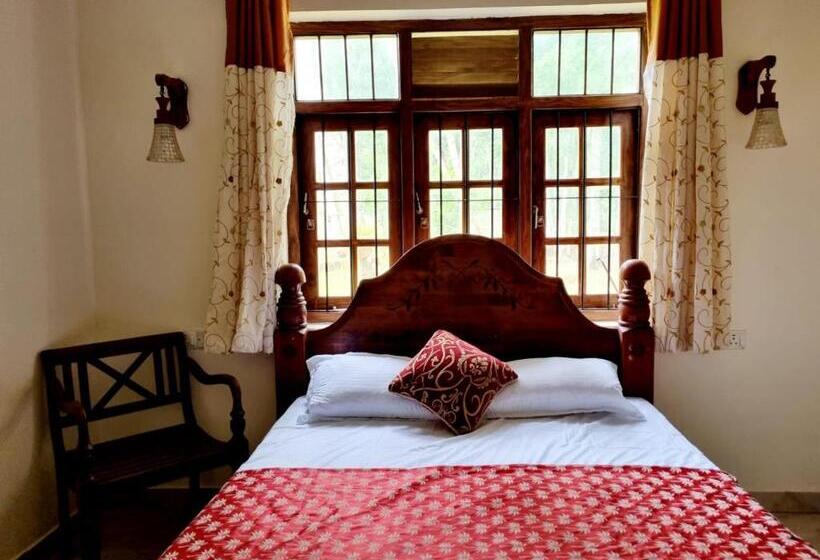 فندق Jayandra Holiday Bungalow