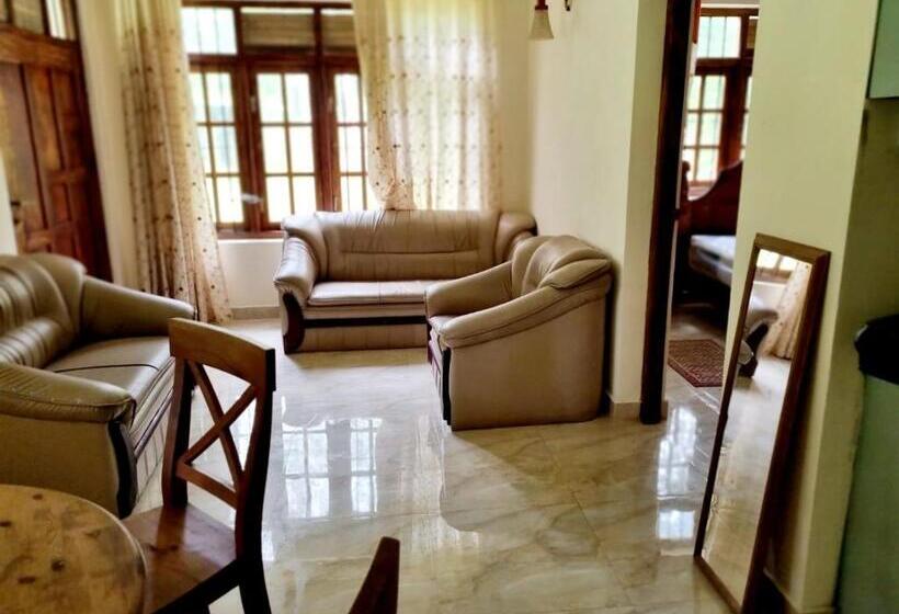 فندق Jayandra Holiday Bungalow