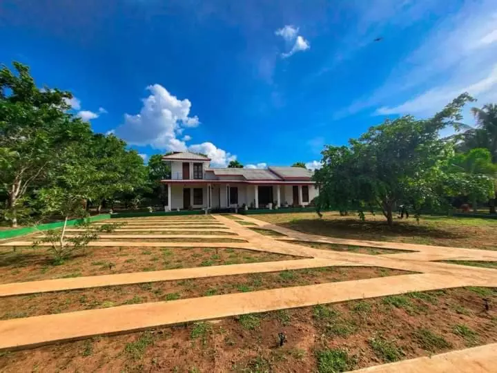 ホテル Kumbuk Sewana Villa