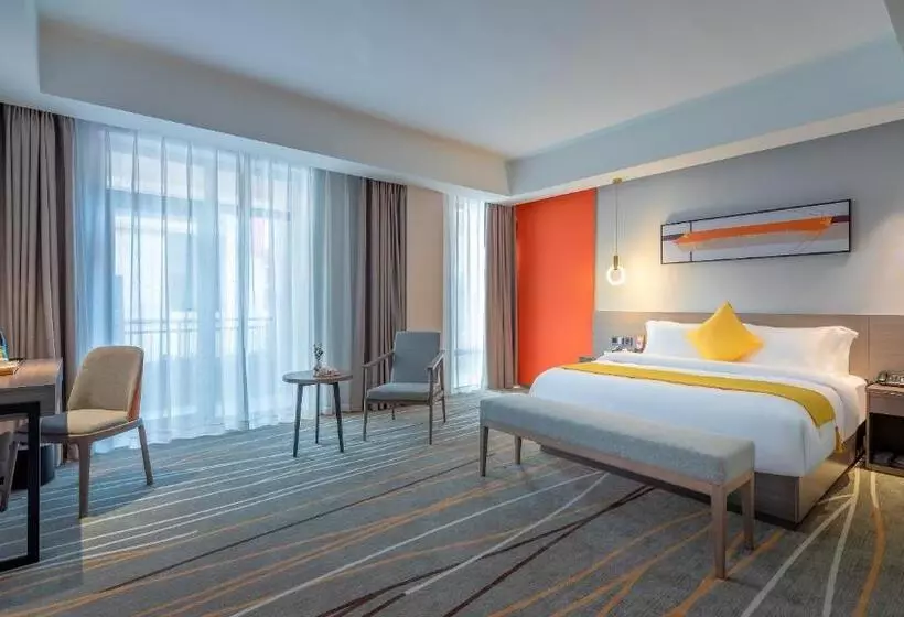 Hotelli Luzhou Baian Smart