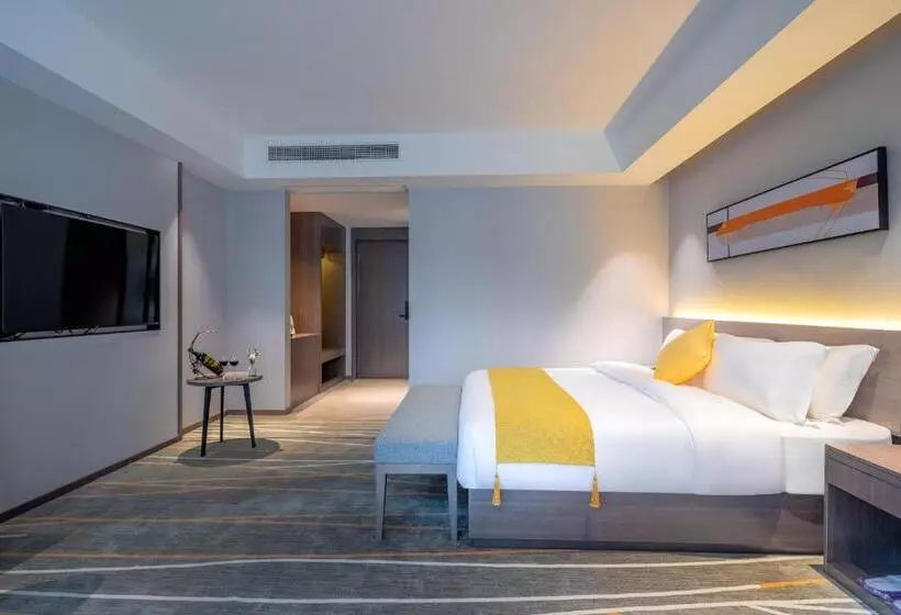 Hotelli Luzhou Baian Smart