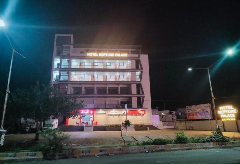 호텔 Neptune Palace