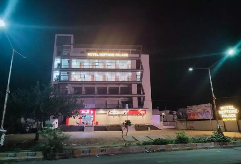 Hotelli Neptune Palace