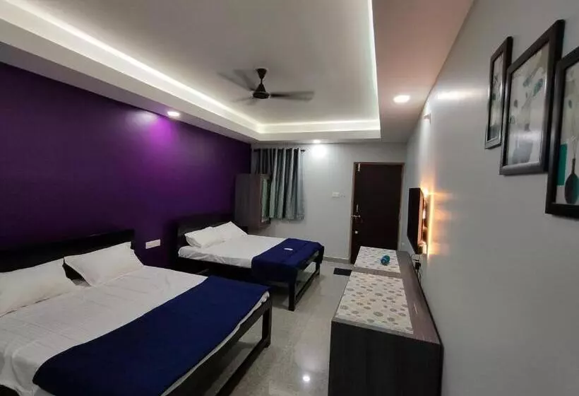 ホテル Sadafuli Guest House Assagao