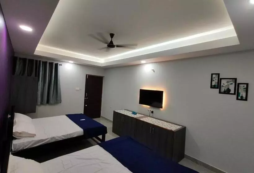 ホテル Sadafuli Guest House Assagao