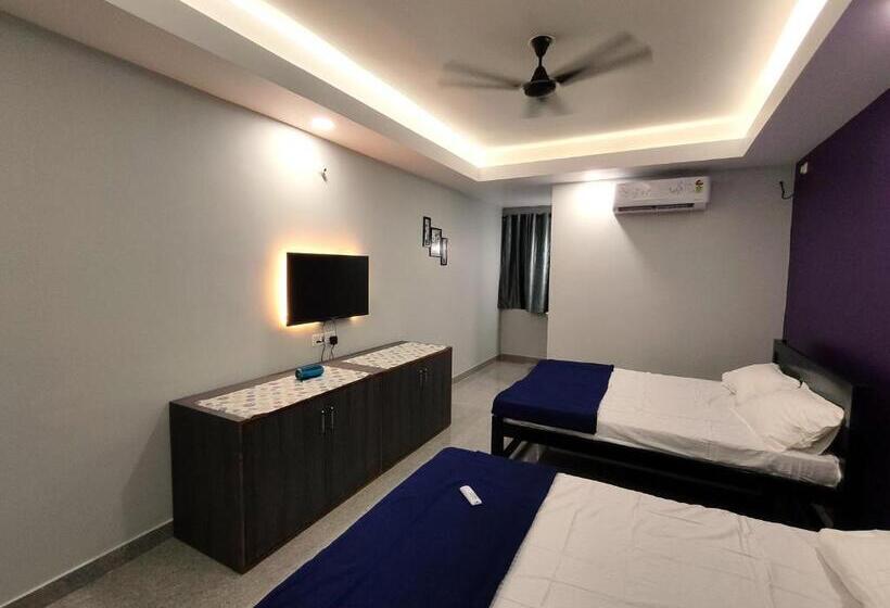 בית מלון כפרי Sadafuli Guest House Assagao