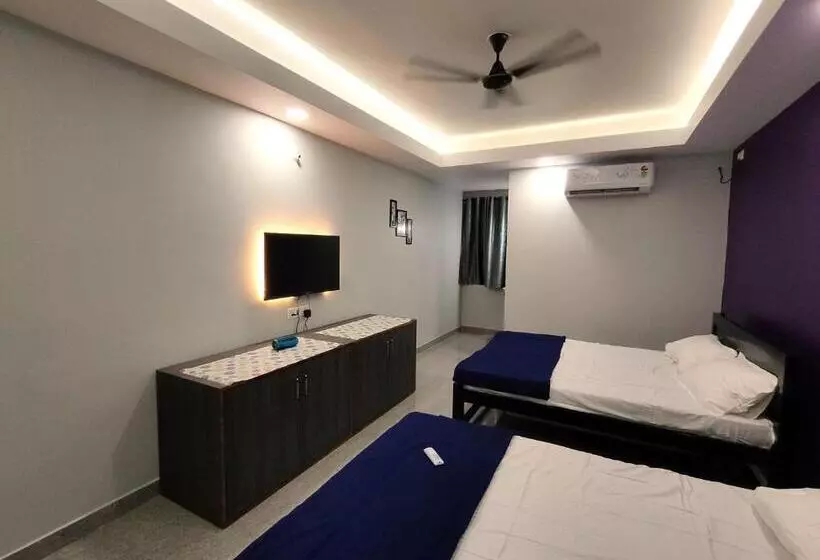 ホテル Sadafuli Guest House Assagao