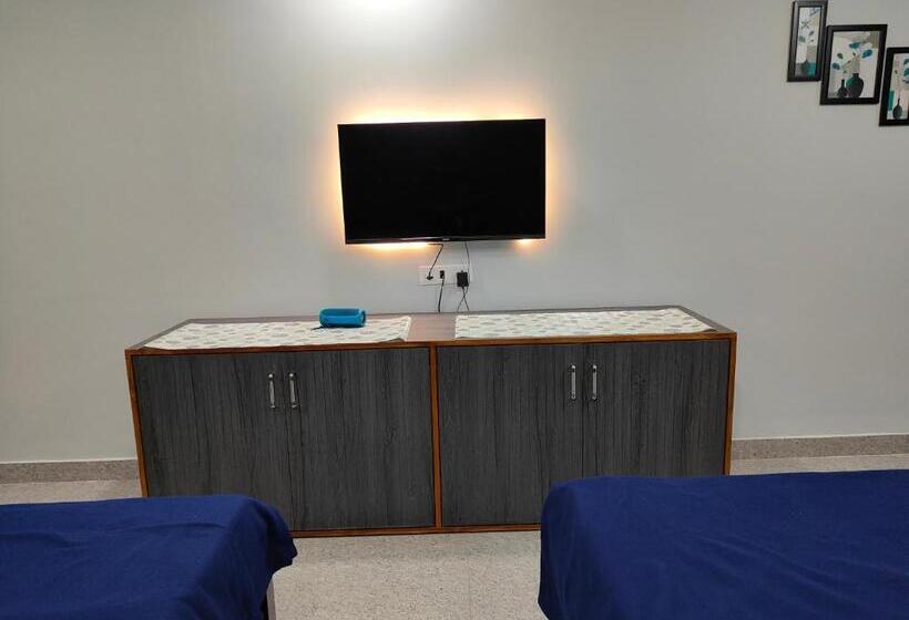 בית מלון כפרי Sadafuli Guest House Assagao