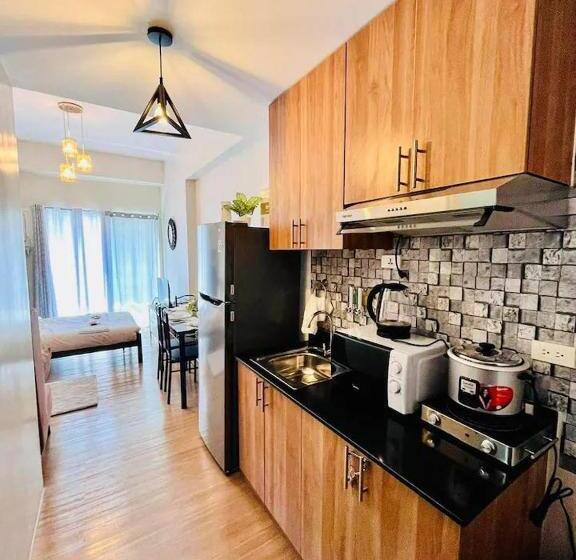 Hotel Serenity Stay Condo At 5th Floor The Loop Tower Limketkai Center Lucky 11