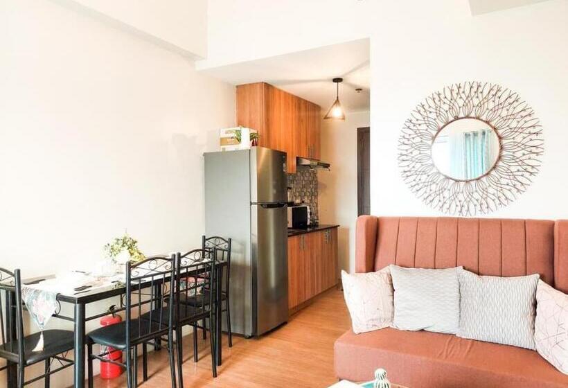 Hotel Serenity Stay Condo At 5th Floor The Loop Tower Limketkai Center Lucky 11