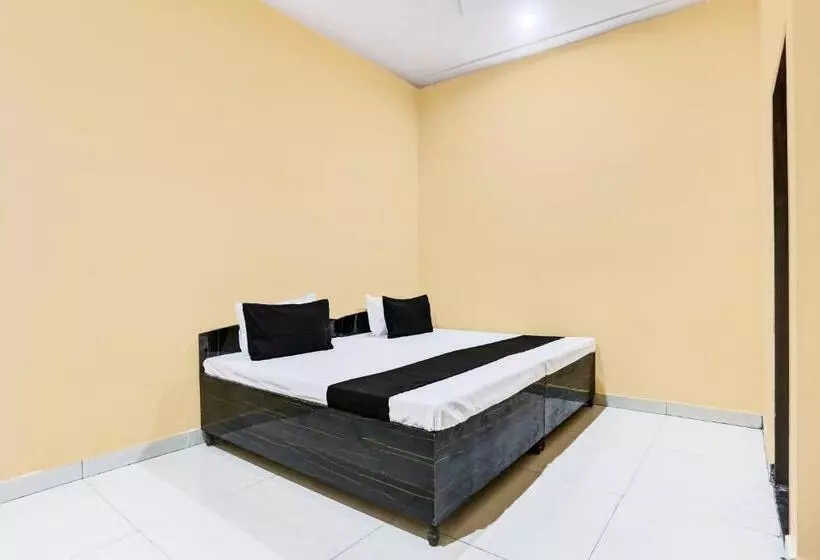 Oyo Hotel H.r