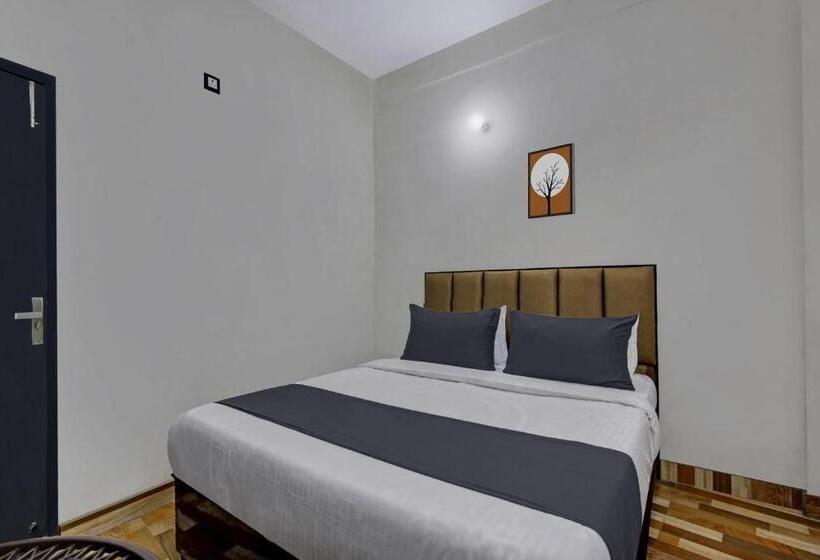 Oyo Hotel Super Dream