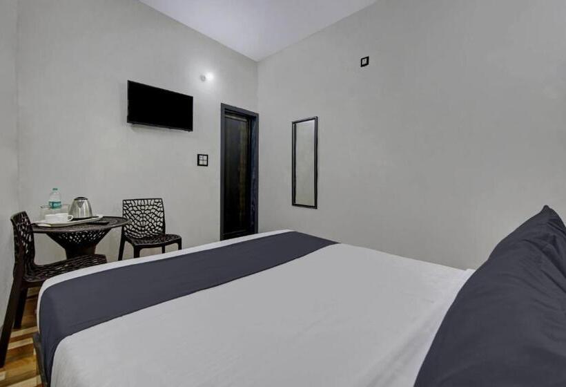 Oyo Hotel Super Dream