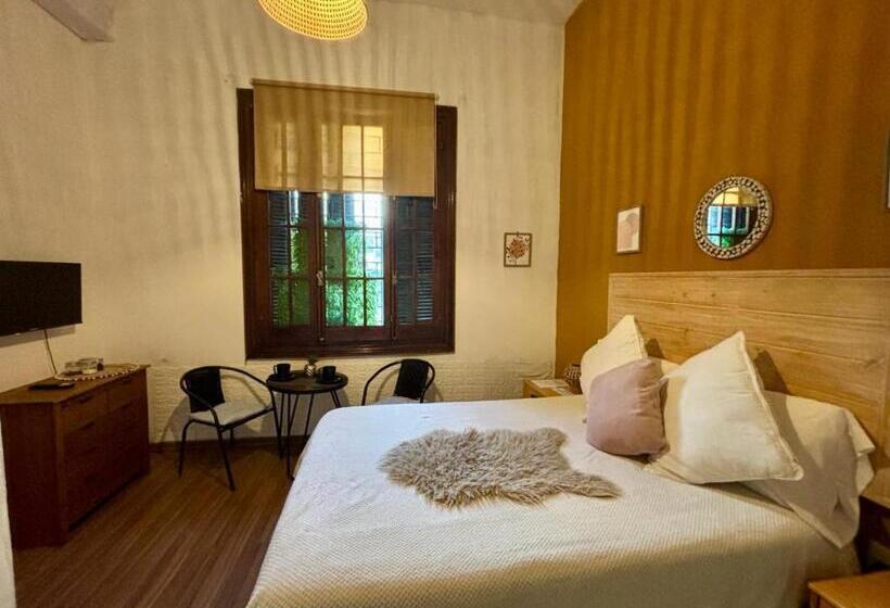 پانسیون Expreso Trescrucesdos