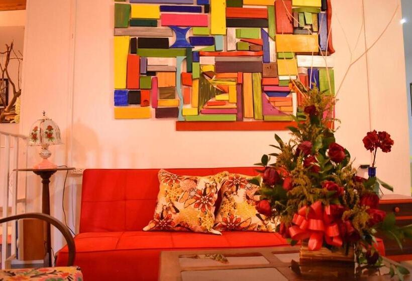 פנסיון Hostal Arbol Cafe Caicedonia