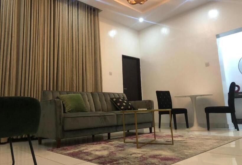 پانسیون Luxury Apartments