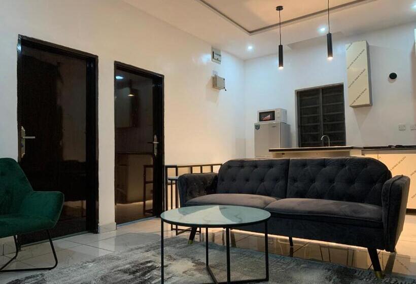 پانسیون Luxury Apartments