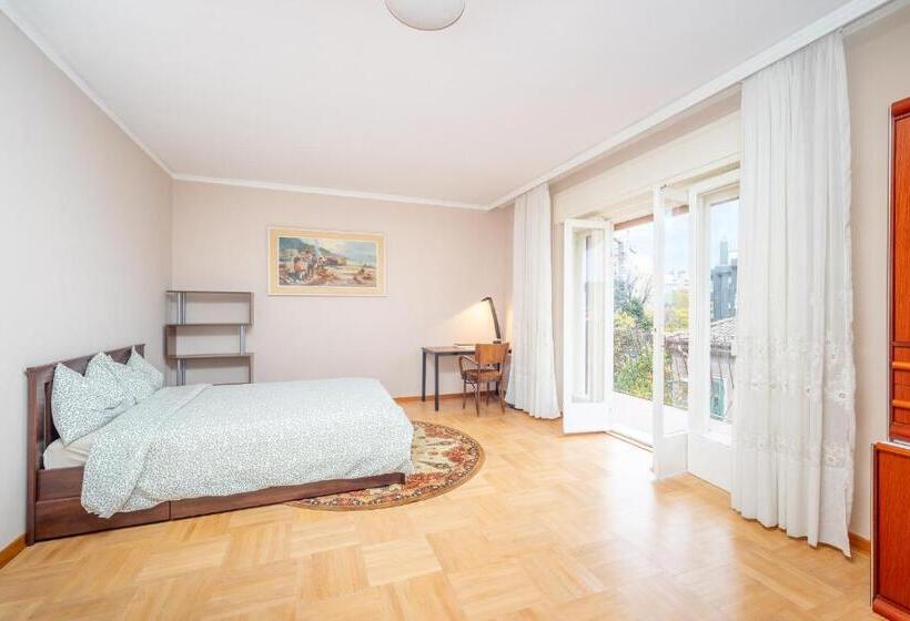 پانسیون Orlando Home