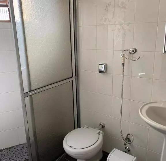 ペンション Quartos Em Casa No Clelia Bernardes