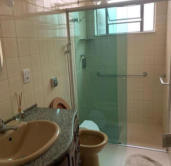 Pension (Hôtel basse catégorie) Quartos Em Casa No Clelia Bernardes