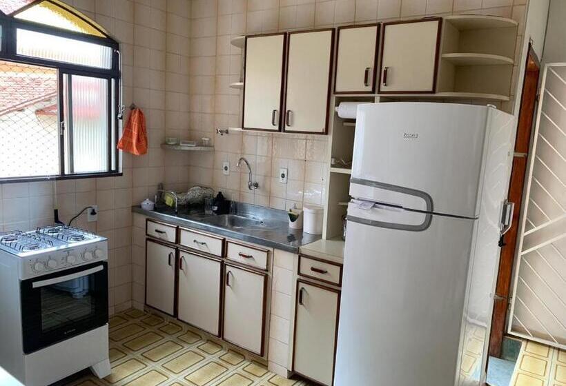 Pension (Hôtel basse catégorie) Quartos Em Casa No Clelia Bernardes