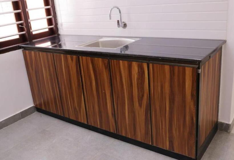 פנסיון The Kannur Club Aralam Guest House