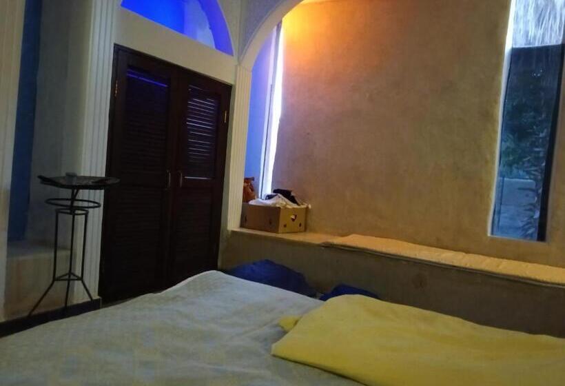 33 0asis Riad Resort