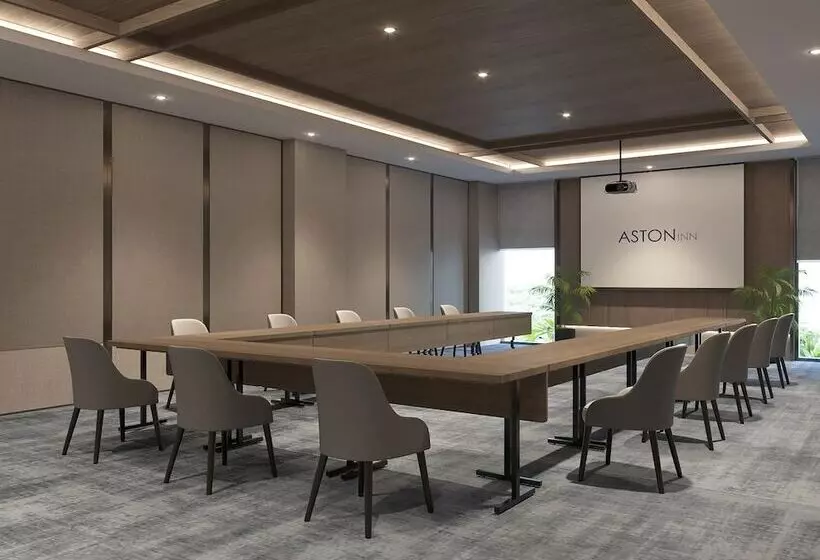 Aston Palu Hotel & Conference Center