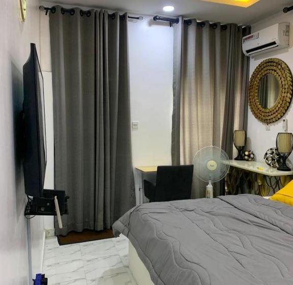 تختخواب و صبحانه Beautiful Single Room Studio Apartment In Ilasan Lekki Magnanimous