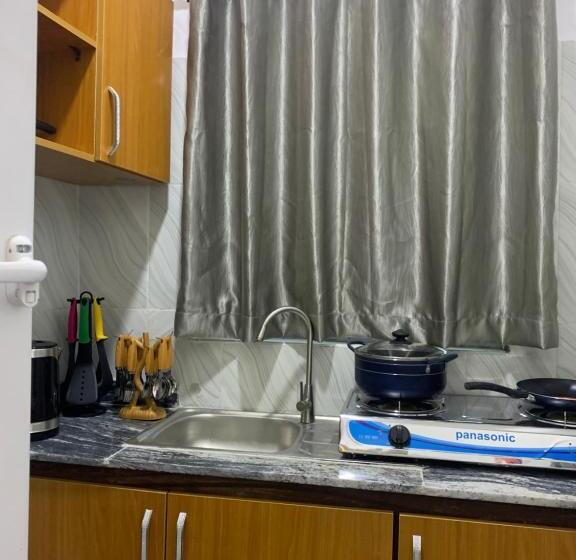 تختخواب و صبحانه Beautiful Single Room Studio Apartment In Ilasan Lekki Magnanimous