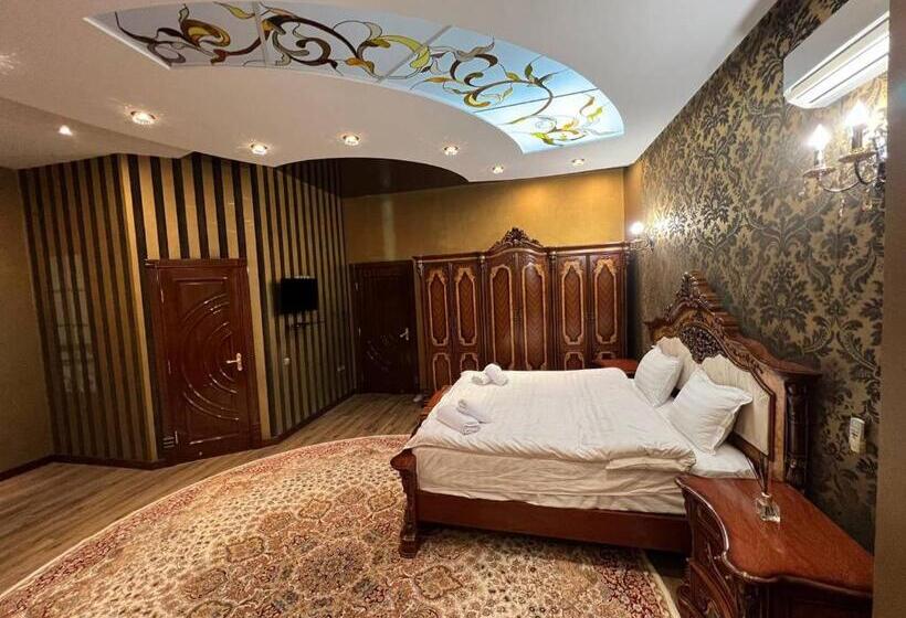 تختخواب و صبحانه Bless