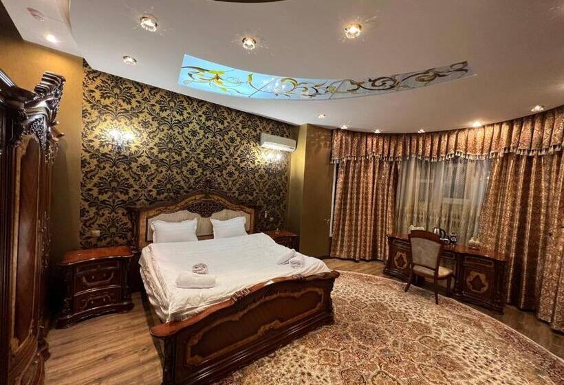 تختخواب و صبحانه Bless