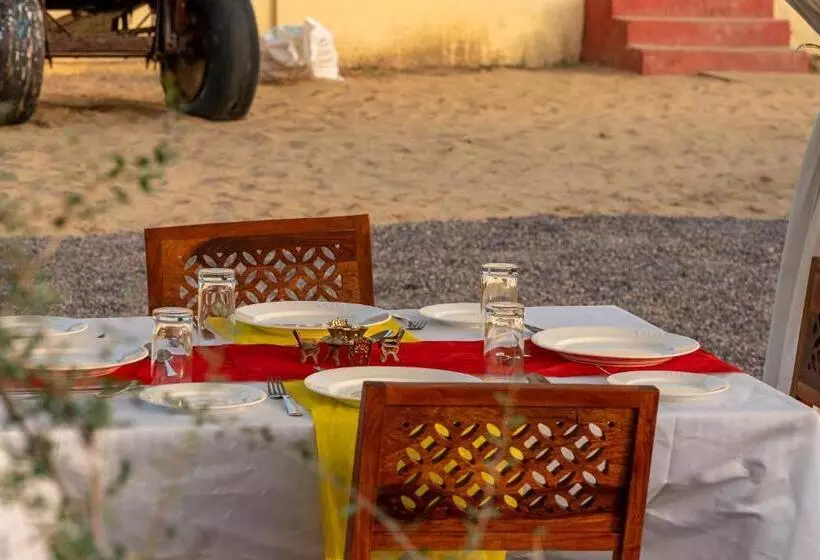 Hotelli Desert Trails Khuri